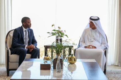 Ras Al Khaimah, April 29, WAM/ His Highness Sheikh Saud bin Saqr Al Qasimi, Member of the Supreme Council, Ruler of Ras Al Khaimah, received, at His Highness's resting place in Jebel Jais today, His Excellency Dickon Mitchell, Prime Minister of Grenada, who is currently visiting the country. His Highness the Ruler of Ras Al Khaimah welcomed His Excellency the Prime Minister and his accompanying delegation, and exchanged talks with him on many issues of common concern, praising the friendly relations with Grenada. For his part, His Excellency Deacon Mitchell affirmed that his country is keen to strengthen cooperation relations with the UAE in general and the Emirate of Ras Al Khaimah in particular, praising the status and presence of the state at the regional and global levels.