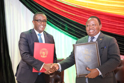 Minister Vincent Biruta and his counterpart, Frederick M. Shava, Zimbabwe’s Minister of Foreign Affairs, co-chaired the Ministerial Session of the 2nd JPCC meeting between Rwanda and Zimbabwe.Photo: RMFAIC