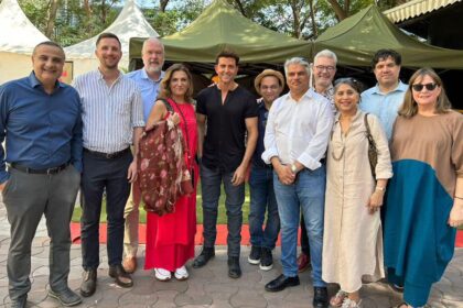 South Africa's Consul-General to India, Andrea Kühn spent a wonderful afternoon on set with legendary actor Hrithik Roshan. Photo: South African Consulate General, Mumbai, India