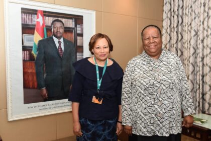 South Africa's Minister of International Relations and Cooperation, Dr Naledi Pandor arrives in Lomé, Togo on 20 May 2023 received by Ambassador Robina Marks. Minister Pandor will attend the launch ceremony of the 9th Pan-Arican Congress. Photo: Yolandi Snyman/DIRCO