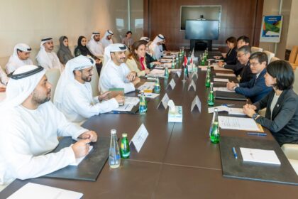 UAE and Japan discuss strengthening comprehensive strategic partnership