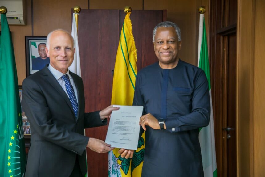 Nigeria's foreign minister, Geoffrey Onyeama received a Letter of Commission from Mr. Paulo Santos, Charge D'Affaires En Titre of Portugal to Nigeria. Photo: MFA Nigeria