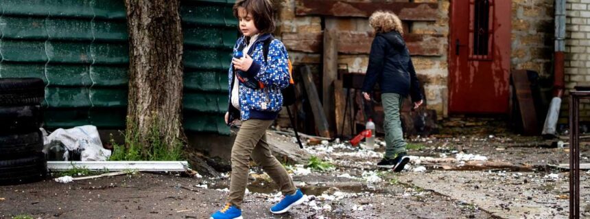 On a mission to Ukraine, the UN Special Representative of the Secretary-General for children and armed conflict engaged with the Government discussing the conflict 's impact on children, how to enhance protection of children and prevent grave violations. PHOTO:©UNICEF/UN0839487/Filippov