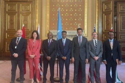 Delegates from Qatar, Türkiye, the UAE, the UK, and the USA, along with Somali representatives, convened in London for the sixth Somalia Quint meeting, aiming to enhance security, stability, and dialogue, while reaffirming strong backing for the Federal Government of Somalia. Photo: MoFA Somalia