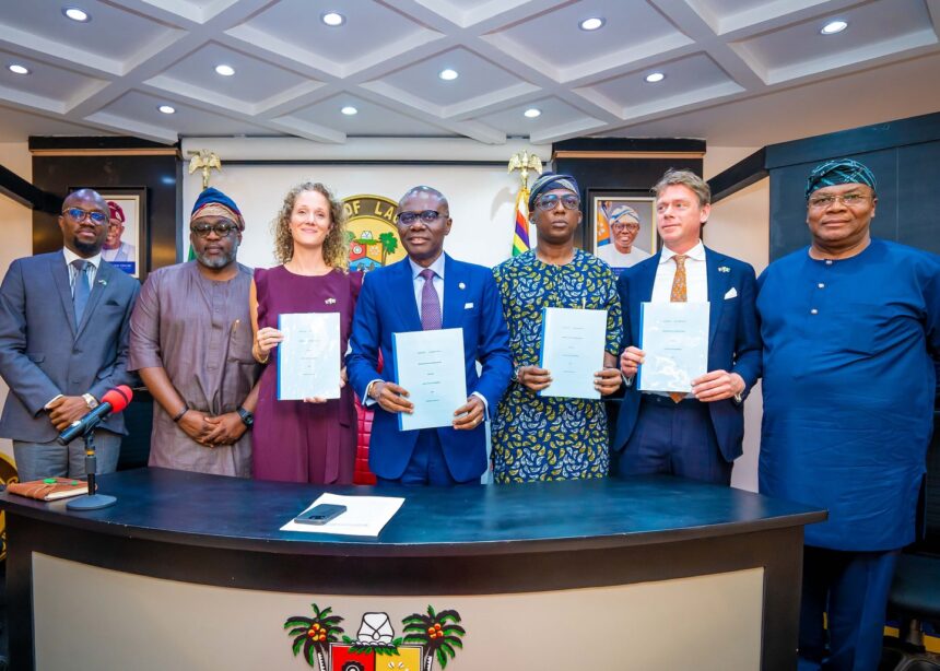 Lagos State Governor,Babajide Sanwo-Olu with the representatives of Harvest Waste Consortium in Lagos. Photo: LASG