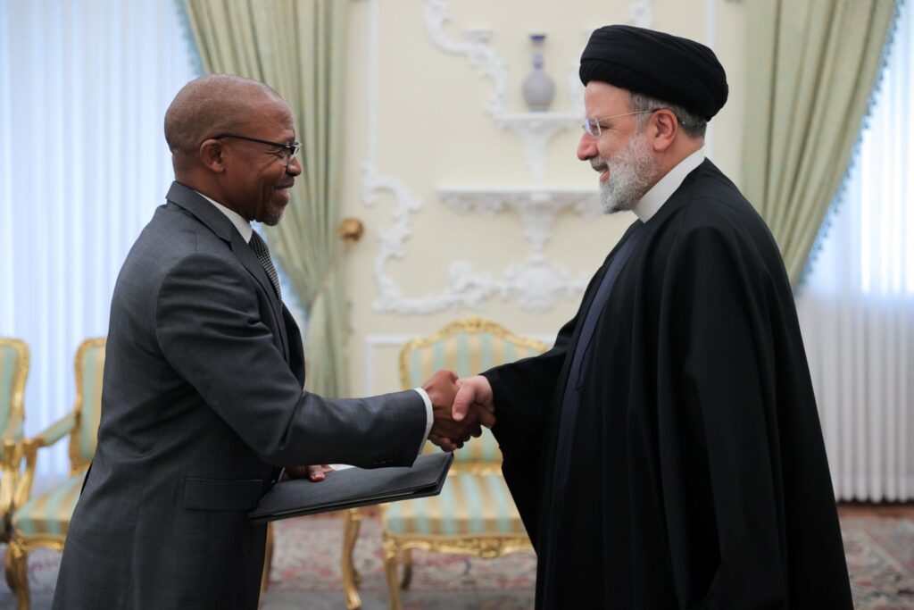On 21 January 2024, His Excellency Ambassador Dr Sehloho Francis (SF) Moloi, South Africa’s Ambassador to the Islamic Republic of Iran, presented his credentials to His Excellency Dr Seyyed Ebrahim Raisi, President of the Islamic Republic of Iran. Photo: DIRCO