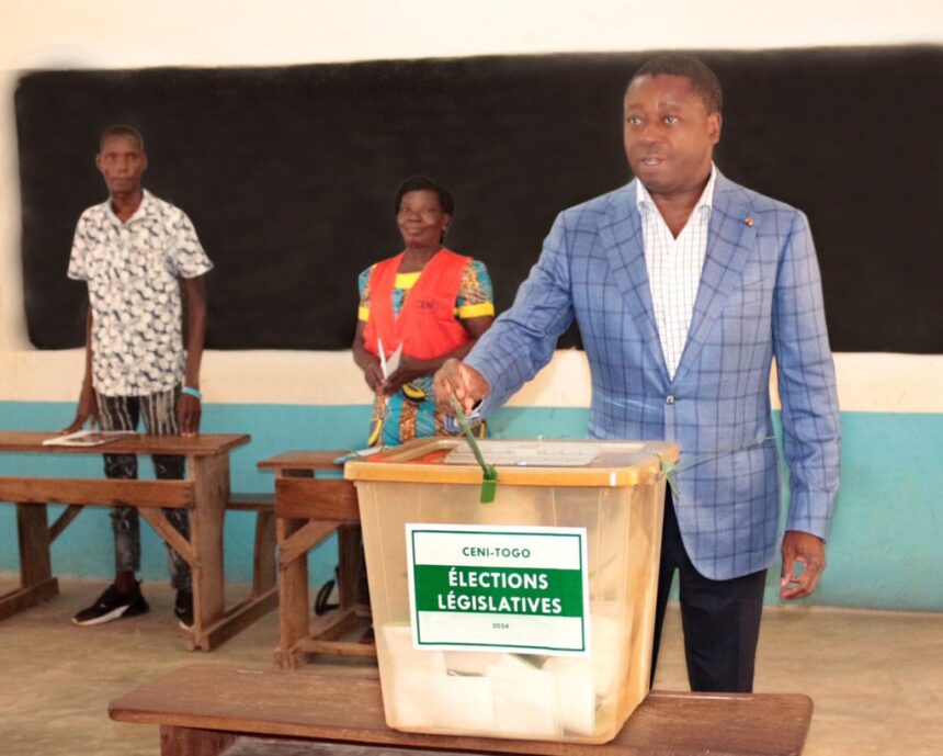 Faure Essozimna GNASSINGBE, President of Togo voted in Pya in Kozah, for the legislative and regional elections of this 29.04.2024. Photo: X.com/@FEGnassingbe