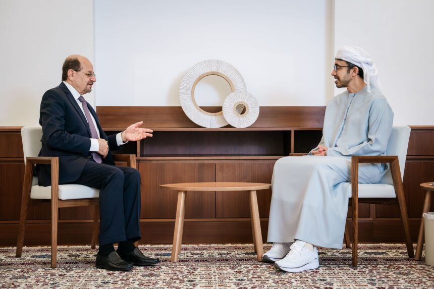 ABU DHABI, 23rd May, 2024 (WAM) -- H.H. Sheikh Abdullah bin Zayed Al Nahyan, Minister of Foreign Affairs, received Dr. Shaya Mohsin Zindani, Minister of Foreign Affairs and Expatriate Affairs of Yemen.
