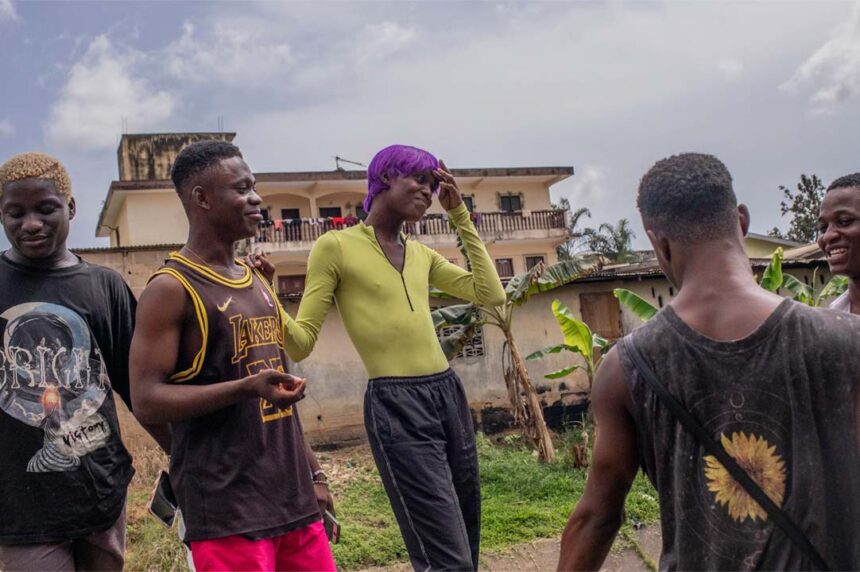 During a peer-to-peer session, Teddy provides information on preventing HIV and other sexually transmitted infections. Credit: Anush Babajanyan