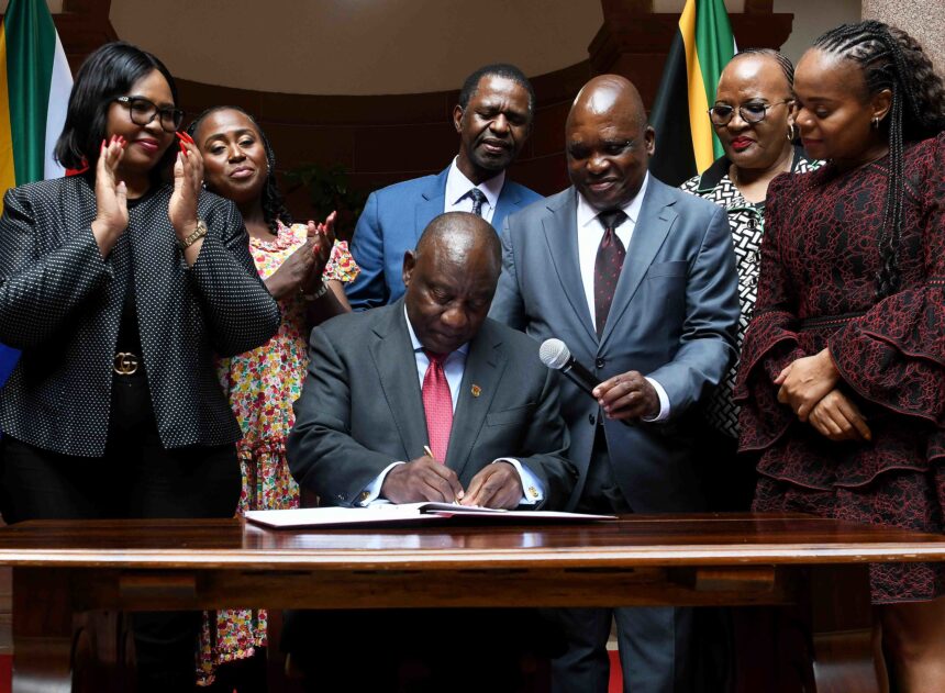 President Cyril Ramaphosa, joined by the Minister of Health, Dr Joe Phaahla, signing into law the National Health Insurance (NHI) Bill which directs the transformation of the South Africa’s health care system to achieve universal coverage for health services and, through this, overcome critical socio-economic imbalances and inequities of the past.[Photo: GCIS]