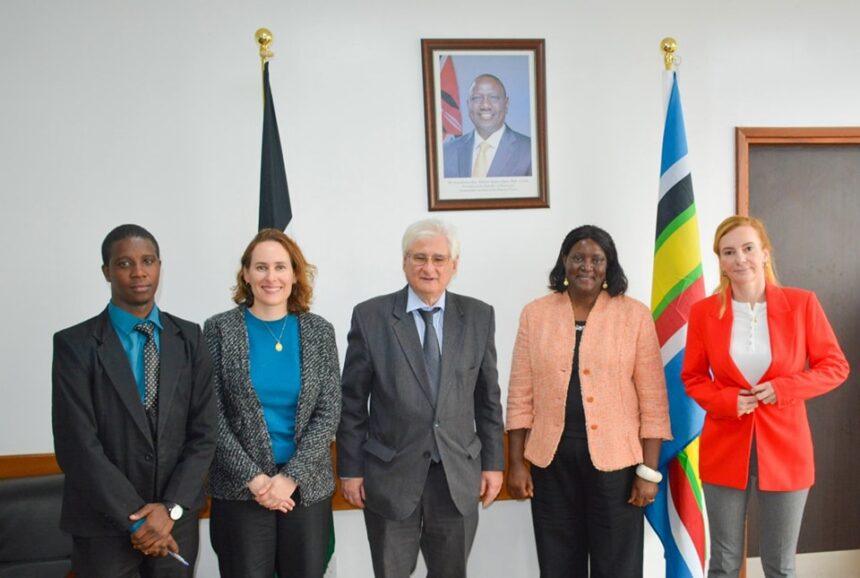 H.E. Mr. Luis Alejandro Levit, the Ambassador of Argentine Republic to Kenya, paid a courtesy call on Amb. Beatrice Karago , Director Americas and the Caribbean Directorate at the Kenyan Department for Foreign Affairs. Photo: MoFA Kenya