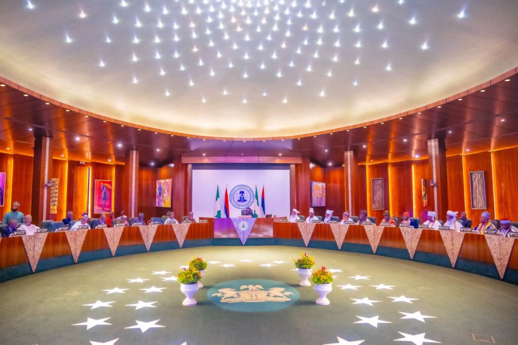 President Bola Tinubu with Royal leaders in Nigeria. Photo: Nigerian Presidency