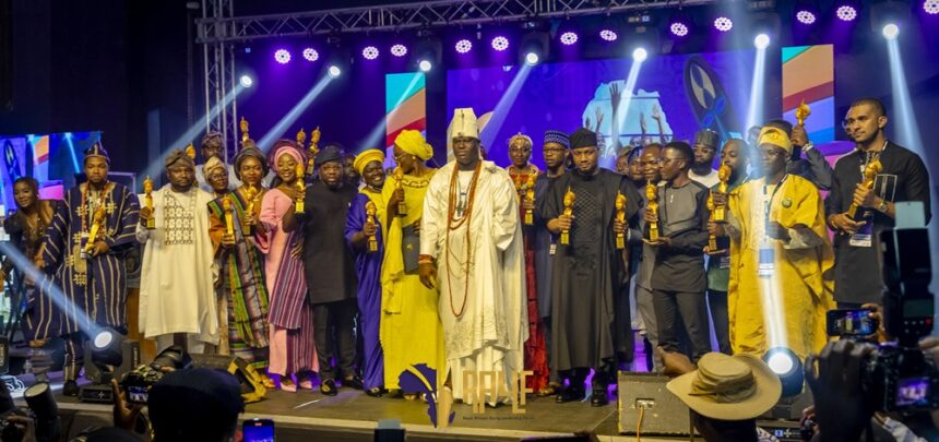 Ooni of Ife with the Awardees inducted to the Royal African Young Leadership Forum