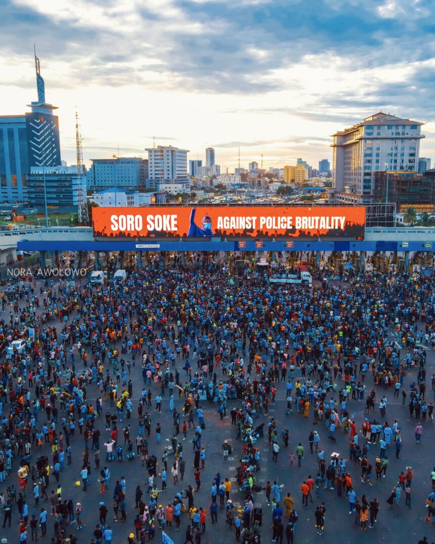 Nigerian youths demonstrating during the ENDSARS protests in October 2020 at Lekki toll gate, Lagos State, Nigeria. Photo: X/@NoraAwolowo
