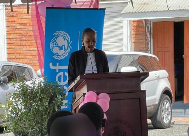 UNICEF and the Ministry of Home Affairs commemorate World Children's Day with juveniles at the Juvenile Holding Centre in Guyana, focusing on children's rights and access to justice. Photo: Unicef Guyana & Suriname