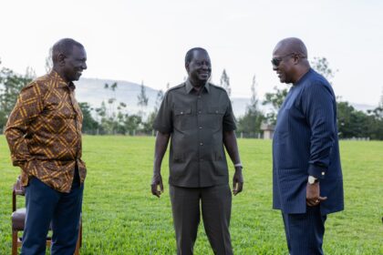 Kenyan President William Ruto, Ghana's President-elect John Dramani Mahama, and Raila Odinga discuss enhancing bilateral ties and support for regional initiatives during a meeting on December 29, 2024. Photo: X/@WilliamsRuto