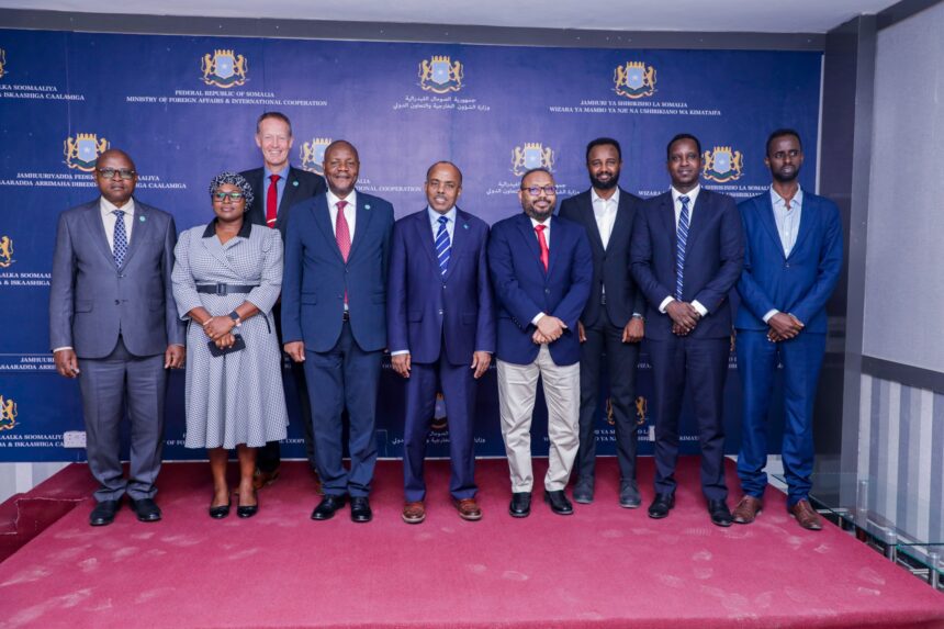 Somalia’s Foreign Affairs Minister Ali Mohamed Omar meets EASF Director Brig. Gen. (Rtd) Paul Kahuria Njema in Mogadishu to discuss regional security cooperation.